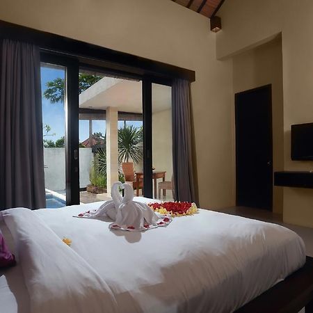 Palm Leaf Villa Ungasan Стая снимка